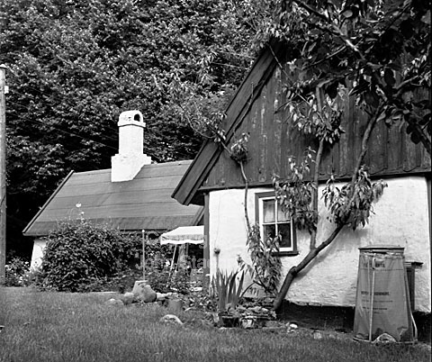 Johannes Evalds hytte i Rungsted Kyst.
22-08-63.
6x6, jpeg, 300 dpi, size: 1 - 2 MB.
Printsize: 25 cm. k6344504.jpg
