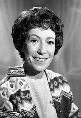 Raquel Rastenni, refrainsangerinde. 11-03-63.
6x6, jpeg, 300 dpi, Filsize: 2 - 3 MB.
Printsize: 30 cm
b6340402.jpg