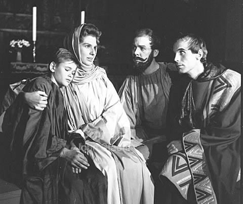 Teaterselskabet Kirkelig Scene. Tre enaktere, Palmesøndag, Et forsvar og Salig den mand som skal på Turné. Fra v. Flemming Stephansen, Alice Sterup-Hansen, Jørgen Teybaud og Ole Ishøj.
02-01-64.
6x6, tiff, 300 dpi, size: 4 - 7 MB. a6440605.jpg