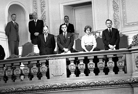 USA ambassadør McCormick Blair på tilhørerpladserne i Folketinget under mindehøjtideligheden i anledning af mordet på præsident John F. Kennedy
22-11-63.
24x36, tiff, 300 dpi, size: 4 - 7 MB.
sa63332605.jpg