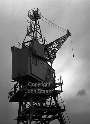 Lossekran i Frihavnen.
12/10/64.
6x6, tiff, 300 dpi, size: 4 - 7 MB.
Printsize: 25 cm v6440804.jpg