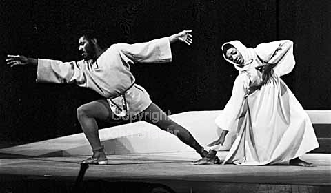 Sylvia Waters and Morris Donaldson, The Black Nativity show in Falkoner Centret in Copenhagen, Denmark.
02/12/1964
6x6, tiff, 300 dpi, size: 4 - 7 MB.
Printsize: 25 cm
oe6440903.jpg
