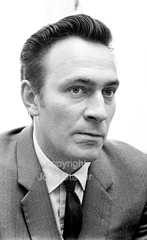 Christopher Plummer in Shakespeares "Hamlet" on Kronborg Castle.
17-08-63.
6x6, jpeg, 300 dpi, size: 1 - 2 MB.
Printsize: 25 cm. k6342903.jpg