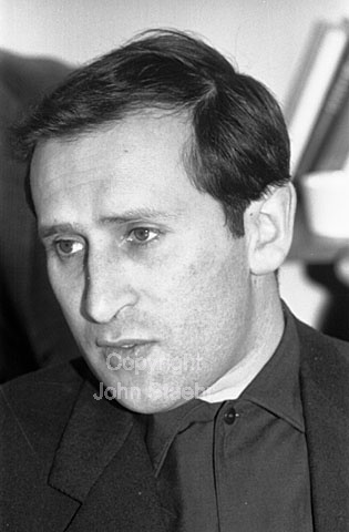 Arnold Wesker, dramatist on Museum of Modern Art "Louisiana" in Denmark.
19-03-63.
24x36, jpeg, 300 dpi, size: 2 - 3 MB.
Printsize: 30 cm sa6312904.jpg