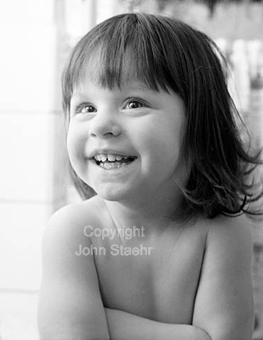 Little girl Pia, 18 months old.
14-01-64.
6x6, tiff, 300 dpi, size: 4 - 7 MB. sa6412606.jpg
