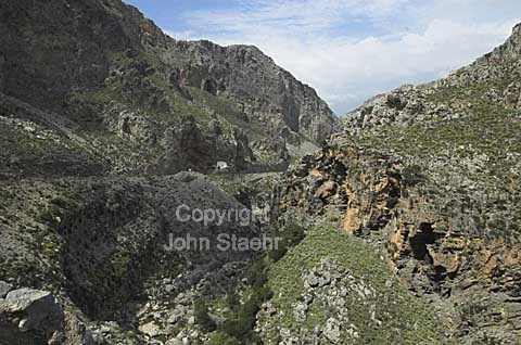 The gorge Kourtalioti Canyon. Crete, Greece.
24/05/2007.
Digital, jpg, 300 dpi, size: 3 - 5 MB.
Printsize: 25 cm. sa070902.jpg