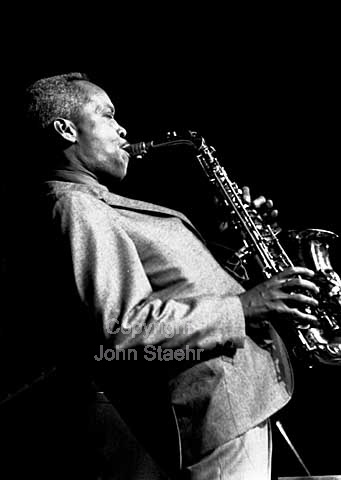 Sonny Stitt. In Memorian of Charlie Parker. Copenhagen Jazz Festival 1964.
06/10/64.
24x36, tiff, 300 dpi, size: 4 - 7 MB.
Printsize: 25 cm sa64460602.jpg